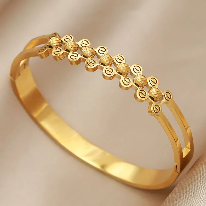 316L Stainless Steel 18K PVD Plated Beads Cross Bangles for Women Fashion Brand Jewelry Golden Flower Bangles Party Accessories