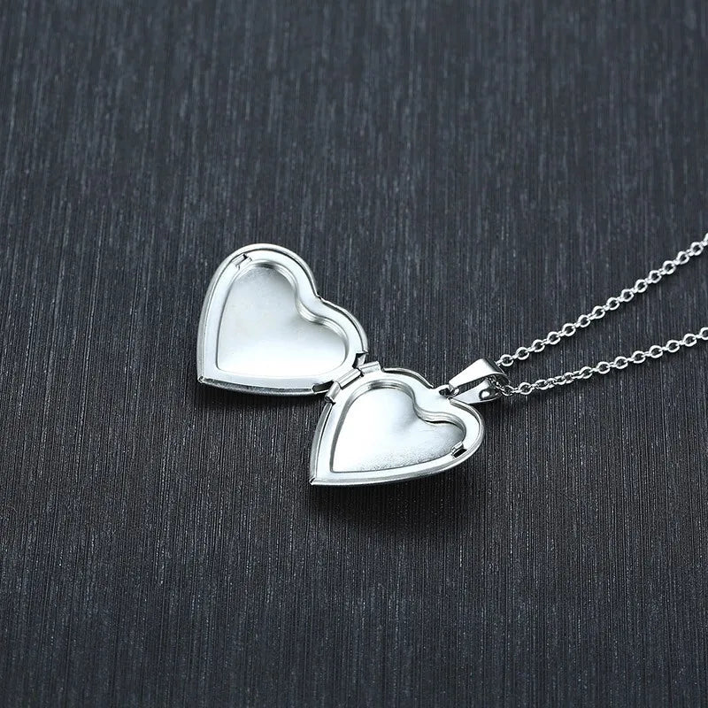 Light Heart Locket Pendants for Women Men Openable Photo Frame Glossy Stainless Steel Necklaces Family Love Collar