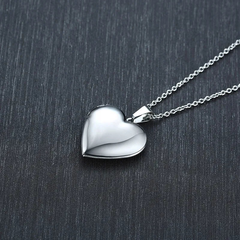 Light Heart Locket Pendants for Women Men Openable Photo Frame Glossy Stainless Steel Necklaces Family Love Collar