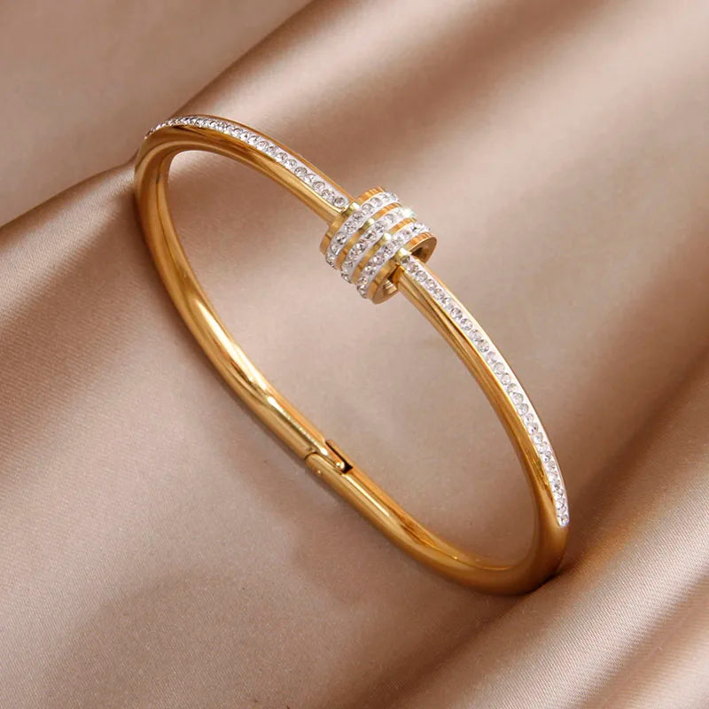 316L Stainless Steel 18K PVD Plated Beads Cross Bangles for Women Fashion Brand Jewelry Golden Flower Bangles Party Accessories