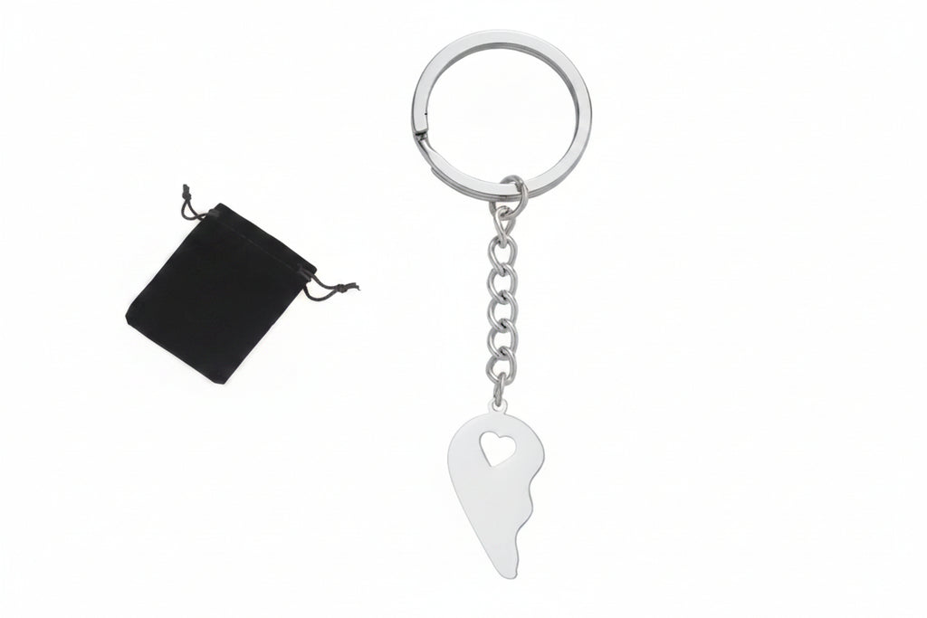 Customized Name Half Heart Keychain Stainless Steel Couple Heart Engraved Keychain Couple Key Bag Accessories Jewelry Gifts
