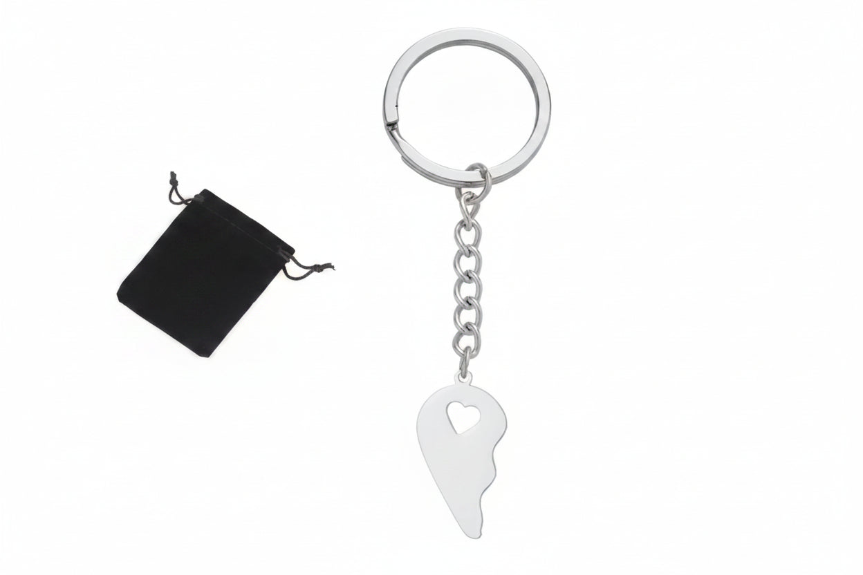 Customized Name Half Heart Keychain Stainless Steel Couple Heart Engraved Keychain Couple Key Bag Accessories Jewelry Gifts